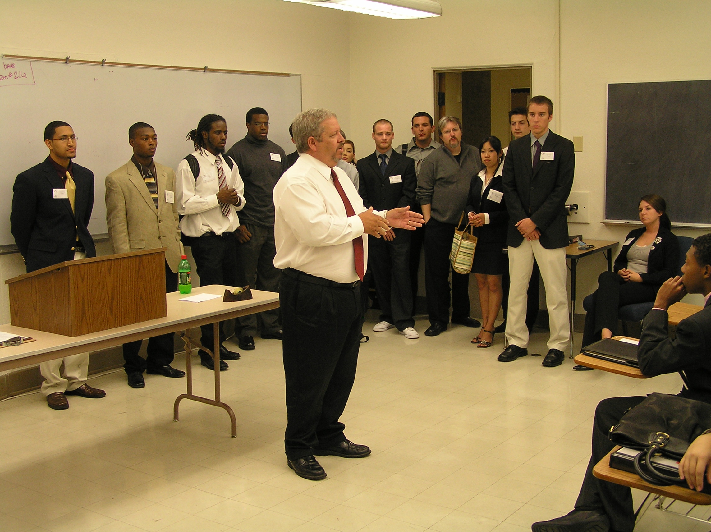 Dr. Rick Stripling, Vice Chancellor for Student Affairs, speaks to students.