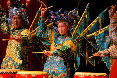Jigu! Thunder Drums of China presents exciting and spectacular entertainment for audiences of all ages.