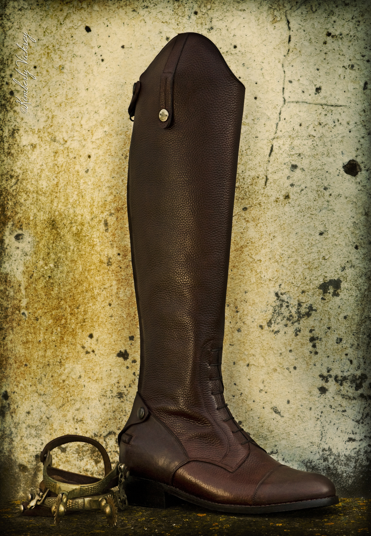 Kimberley Boyd Vickrey, "Wilson's Boot, 2010," photograph.